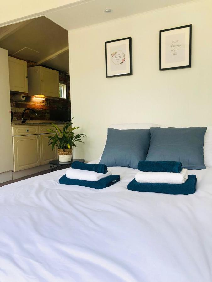 Tiny House 't Heidehoes In Usselo *